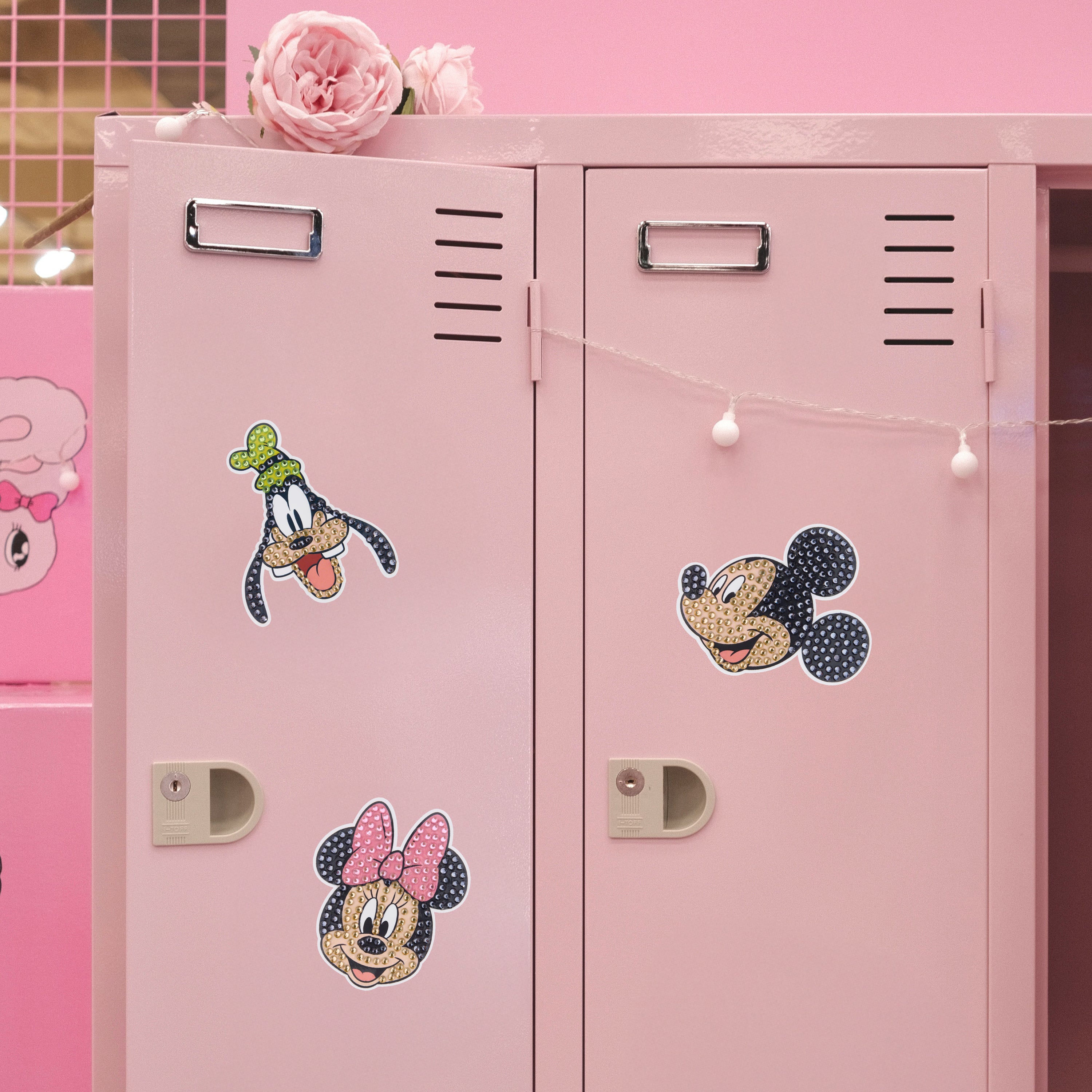 Easy Gem™ Magnets - Mickey and Friends™ (Set of 3) D0